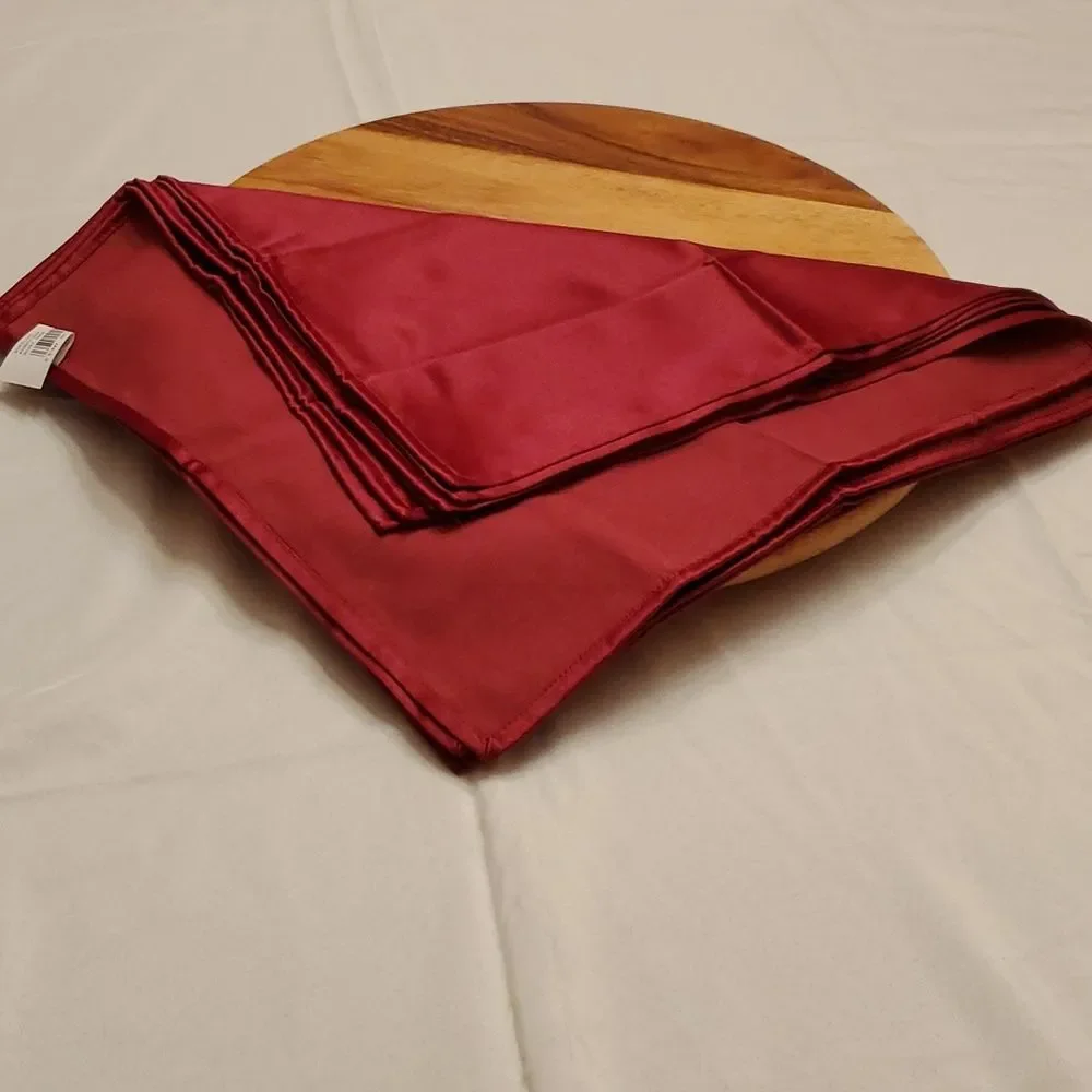 6 Ambrosia Ruby Napkin
